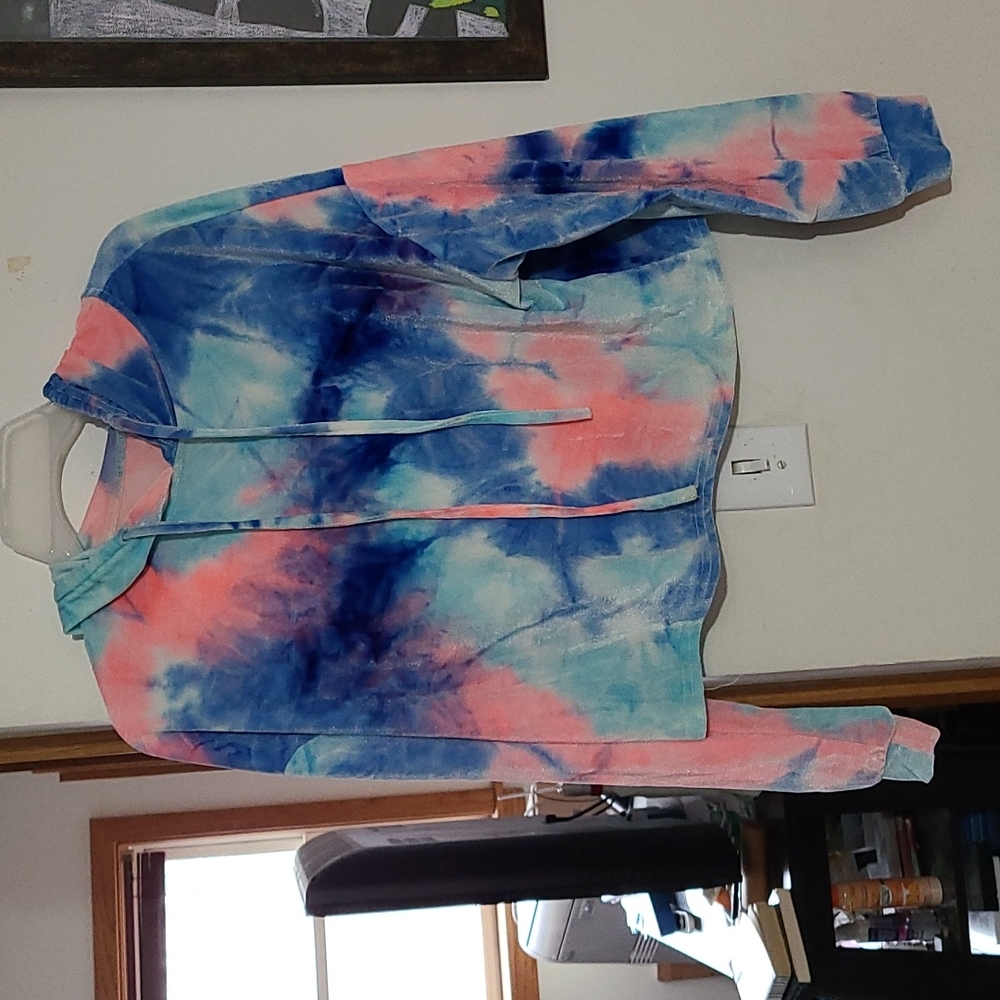 Crop top sweater